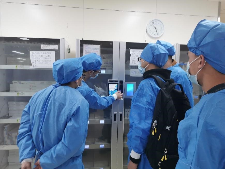 医学装备保障部组织医院耗材智能柜集中巡检工作