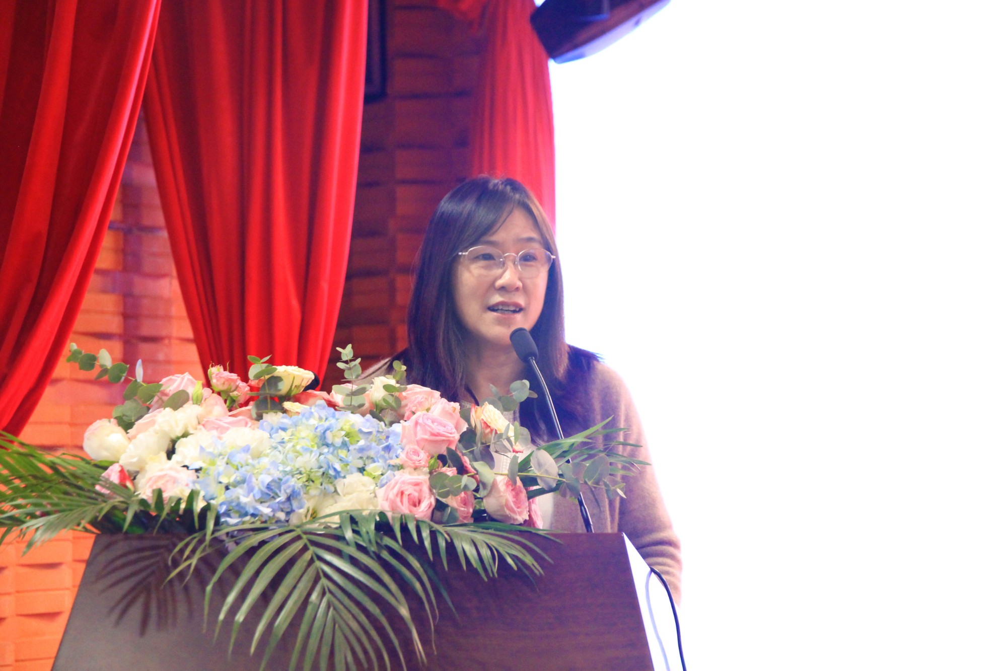 门诊部患者服务中心2023年第一季度工作会议顺利召开