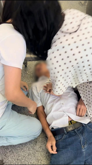 成都东站上演生死时速：华西二院护士夏明娅紧急施救，成功挽救心脏骤停乘客