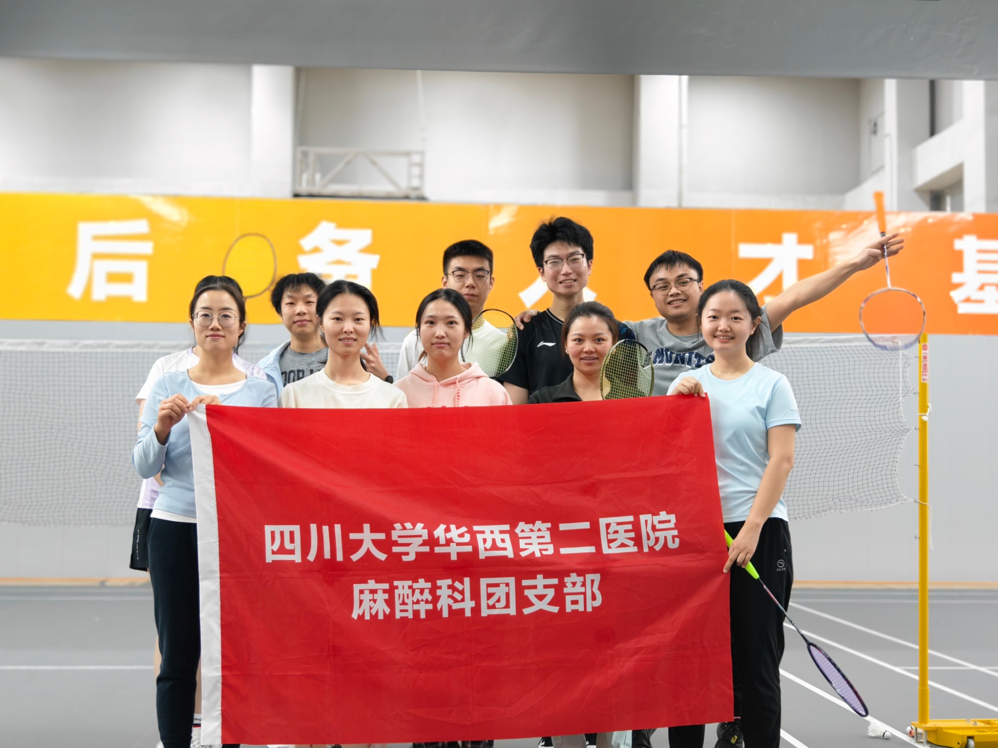 8e0313a8b4146f8f2a4136c589f32dec