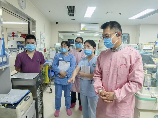 新生儿科一党支部开展节前大检查及2026年第一季度党员大会
暨主题党日活动