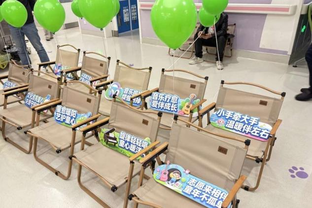  小儿外科举办关于新型冠状病毒防控的党建活动