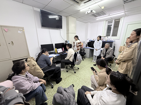 康复医学科党支部召开支部大会