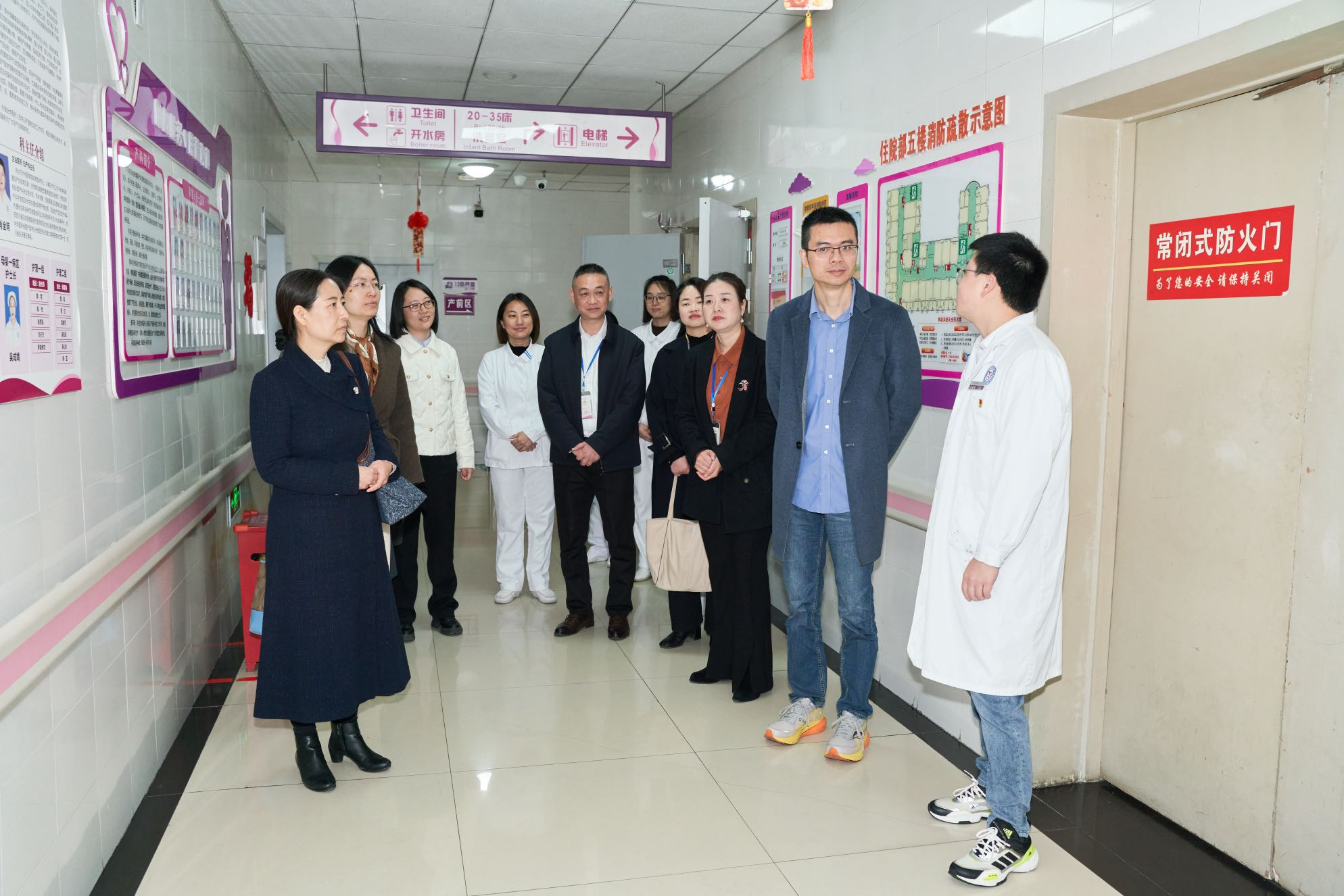  小儿外科举办关于新型冠状病毒防控的党建活动