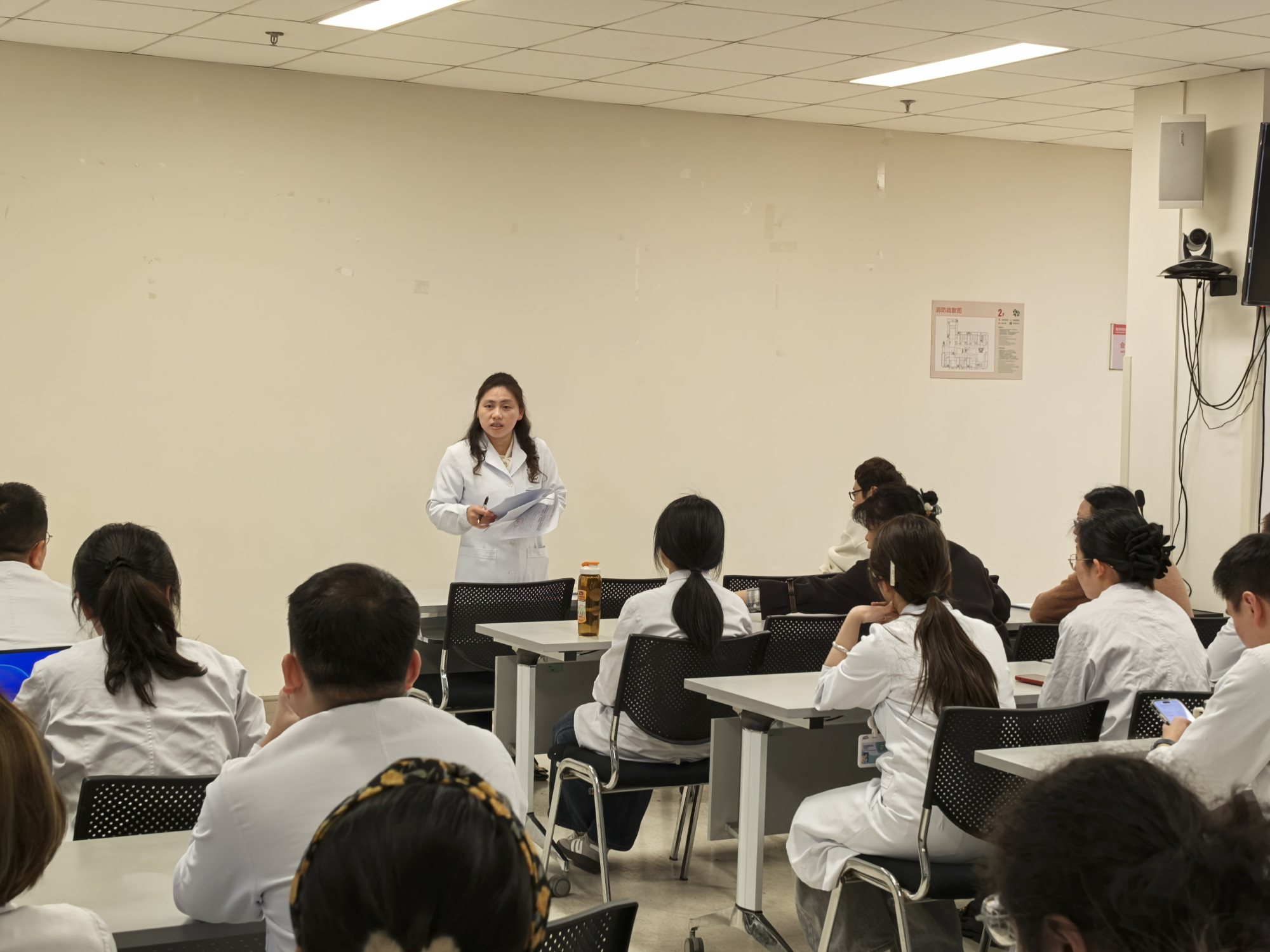 医学检验科党支部开展党总支委员选举工作