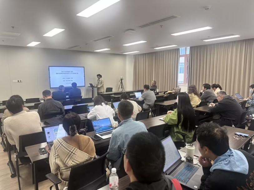  小儿外科举办关于新型冠状病毒防控的党建活动