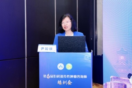  小儿外科举办关于新型冠状病毒防控的党建活动