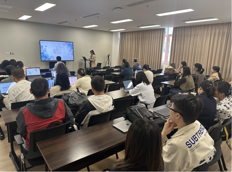  小儿外科举办关于新型冠状病毒防控的党建活动