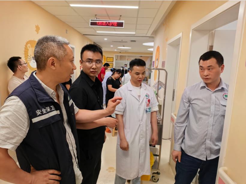  小儿外科举办关于新型冠状病毒防控的党建活动