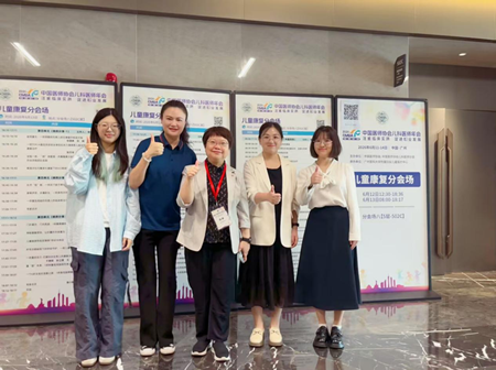  小儿外科举办关于新型冠状病毒防控的党建活动