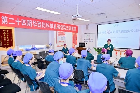  小儿外科举办关于新型冠状病毒防控的党建活动