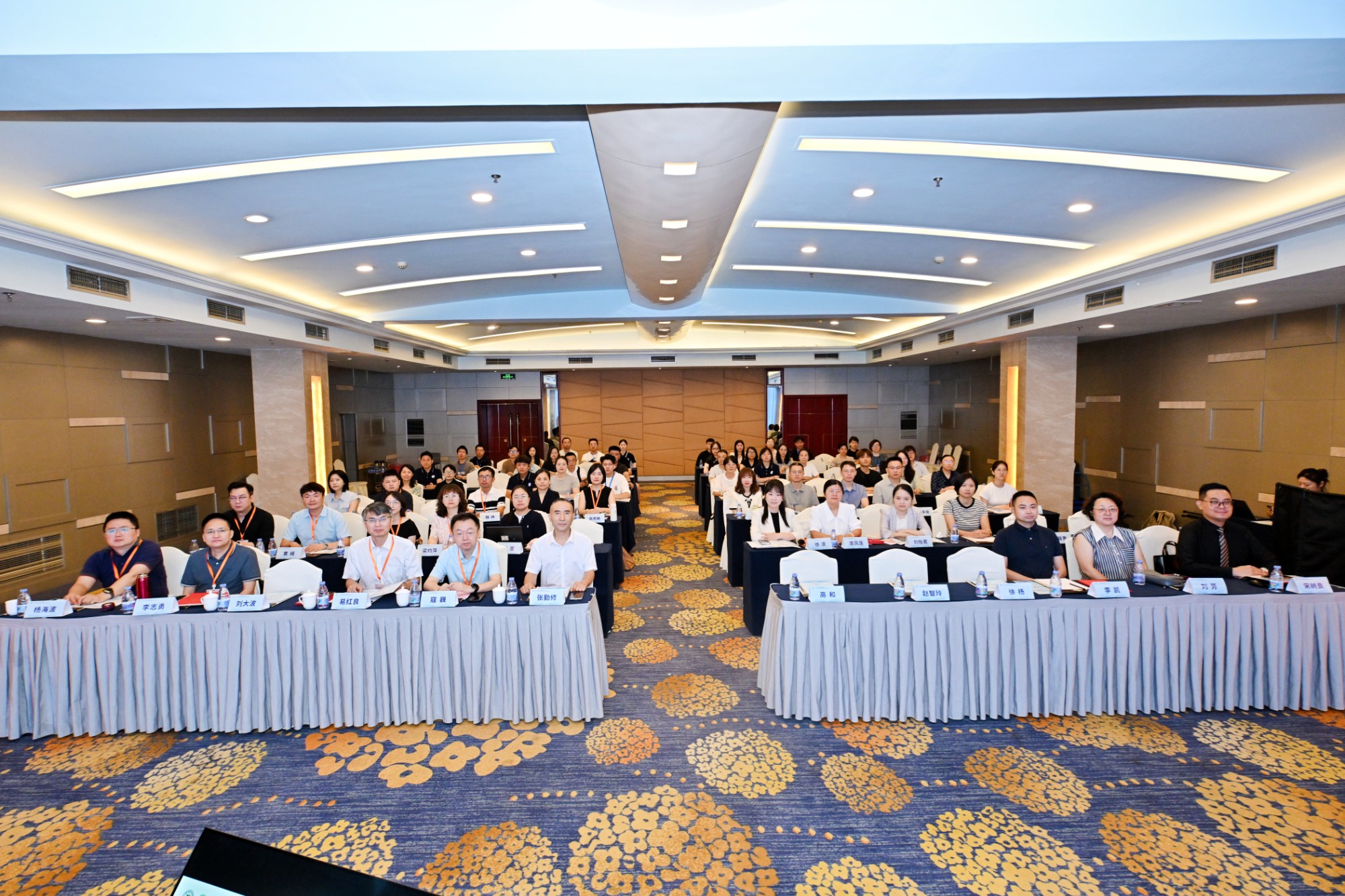  小儿外科举办关于新型冠状病毒防控的党建活动