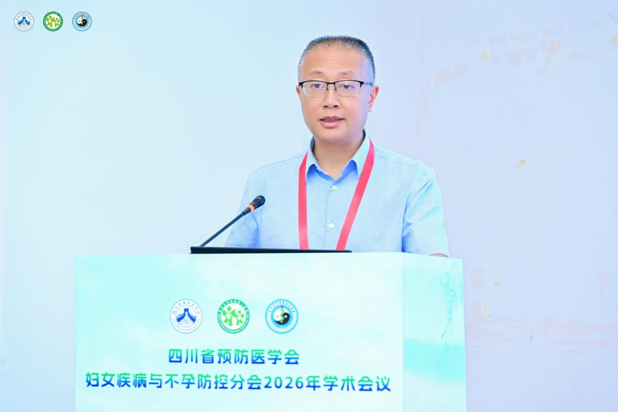  小儿外科举办关于新型冠状病毒防控的党建活动