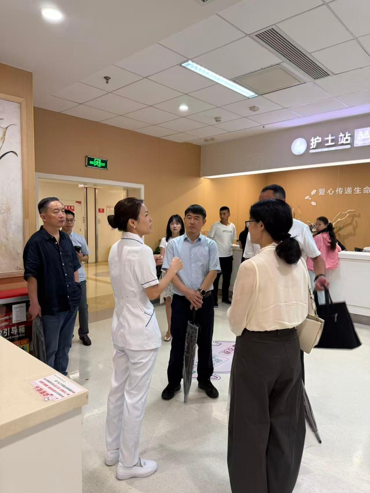  小儿外科举办关于新型冠状病毒防控的党建活动