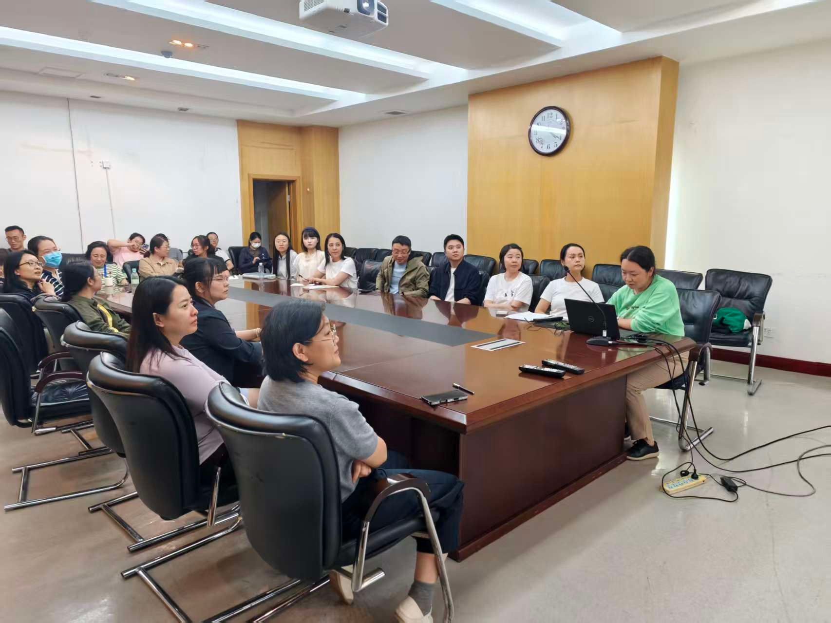 研究院三党支部开展“悦分享 阅精彩”9月主题学习活动